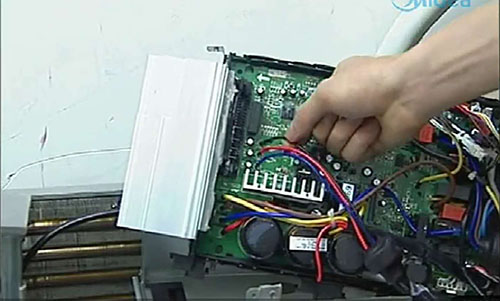 松山美的空调电话是多少